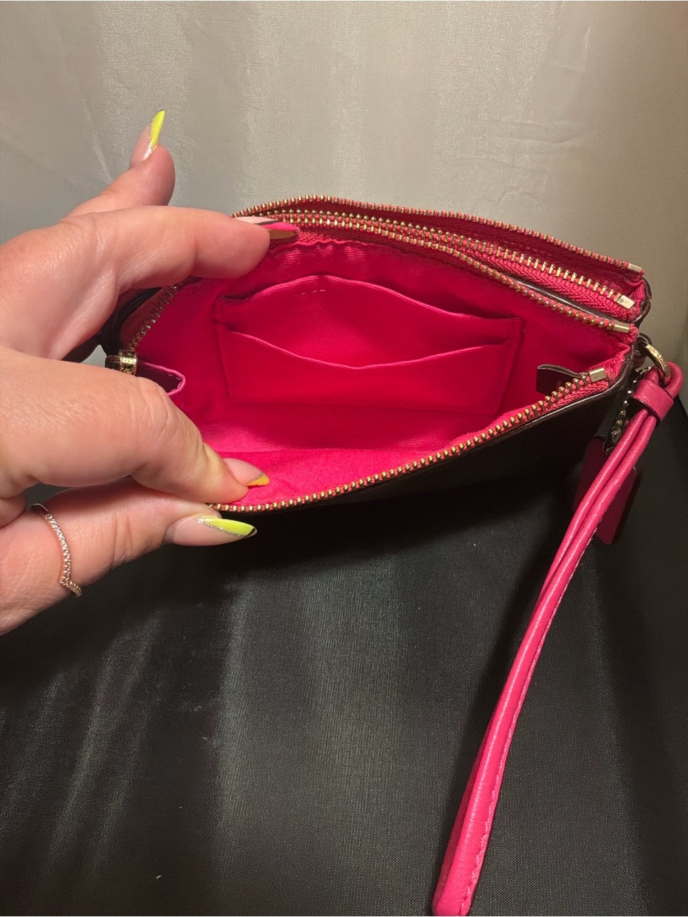 Coach Brown Signature Canvas Wristlet with Pink Trim,Double Zip - Picture 7 of 7